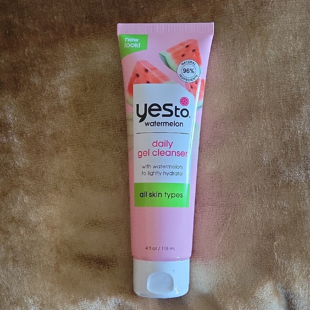 Yes To Watermelon Daily Gel Cleanser - Pink